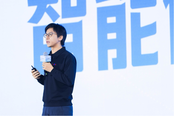 2024百度热AI营销大会：商业系统升级为“百度伴飞”，将释放10倍商业空间
